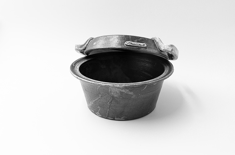 陶具 Dutch oven pot